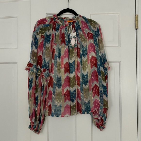 New with tags OLIPHANT  Ruffle sleeve Blouse, Small - Picture 1 of 2